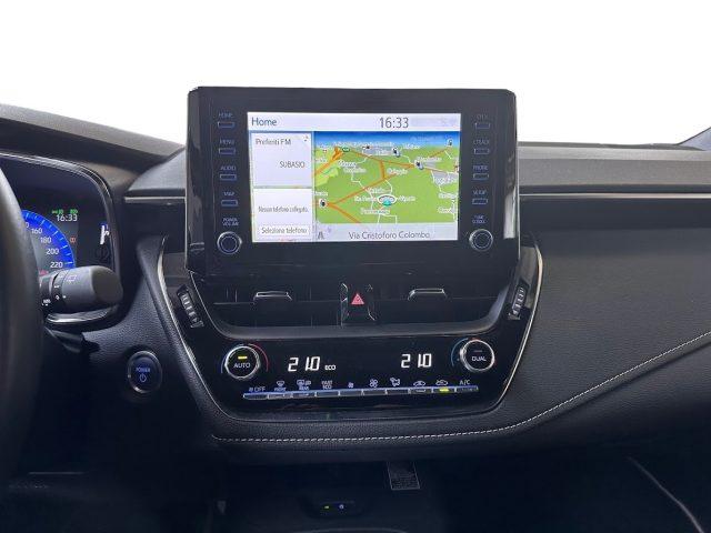 TOYOTA Corolla 1.8 Hybrid Dynamic NAVI CARPLAY CAMERA