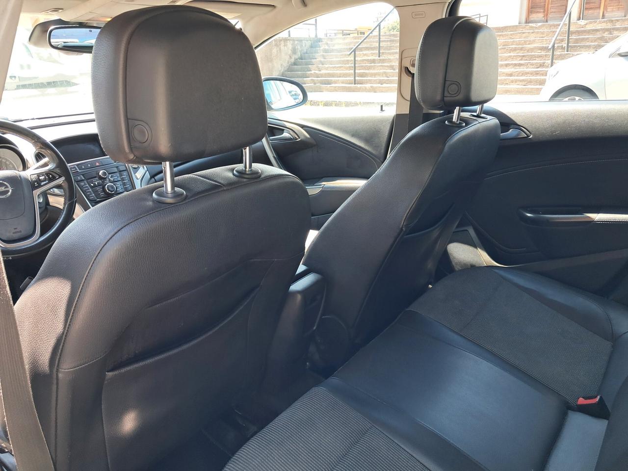 Opel Astra 1.7 CDTI 110 cv 5p. Cosmo