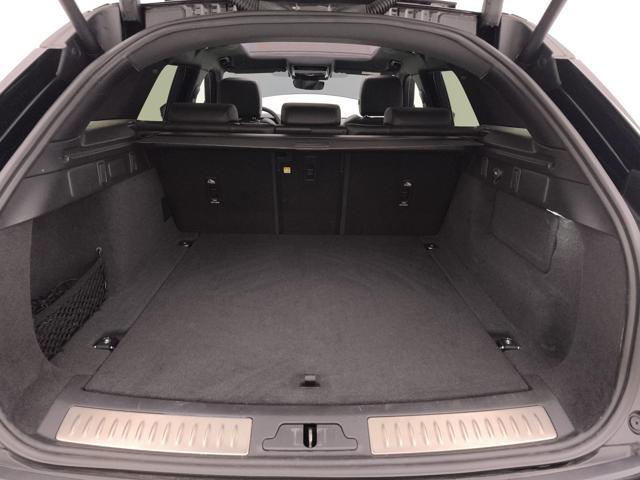 LAND ROVER Range Rover Velar 2.0d i4 mhev R-Dynamic SE 4wd 204cv auto