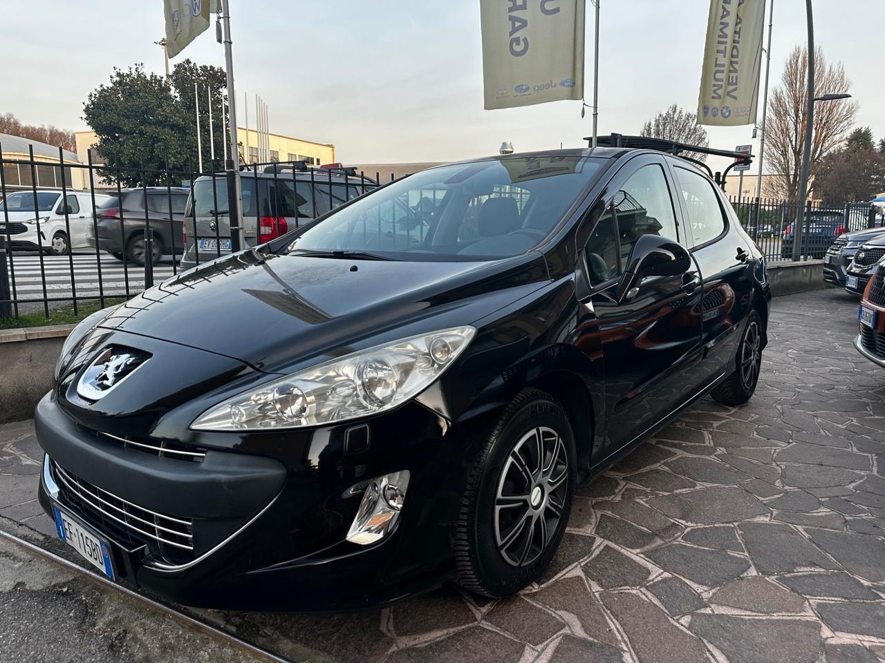 Peugeot 308 1.6 8V HDi 112CV 5p. Premium