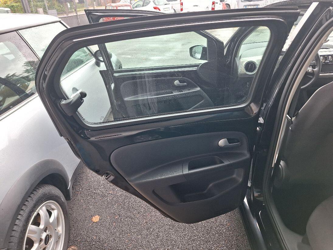 Volkswagen up! 1.0 75 CV 5p. high