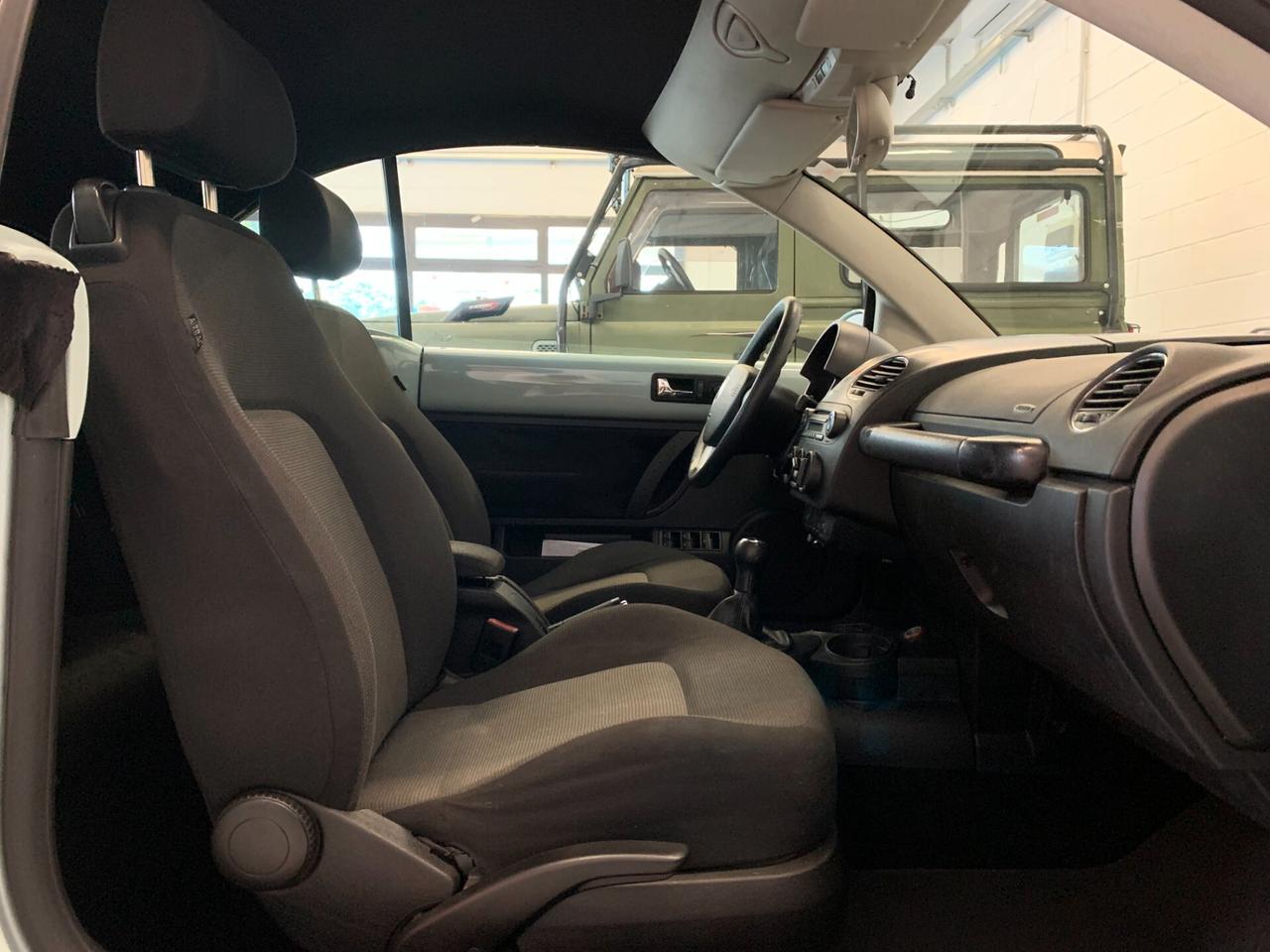 Volkswagen New Beetle 1.9 TDI 105CV Cabrio