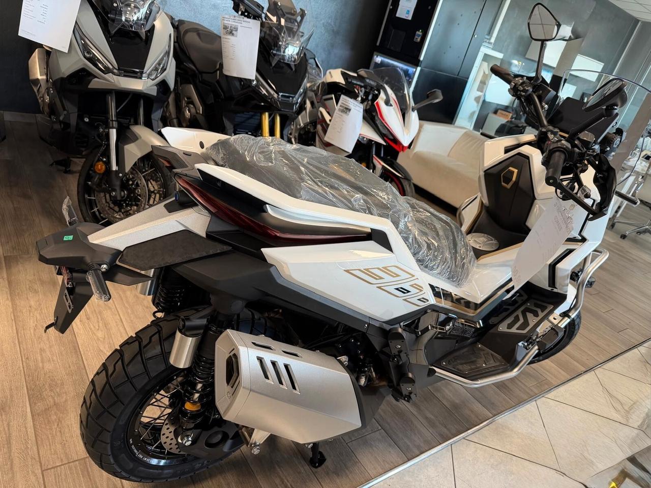 Zontes ZT 368 G VERDE da 70 al mese