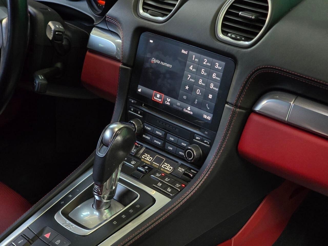 Porsche 718 Cayman 2.5 S