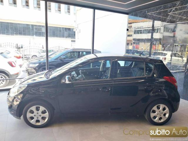 HYUNDAI i20 1.2 5p. Classic (Garanzia 12 Mesi)
