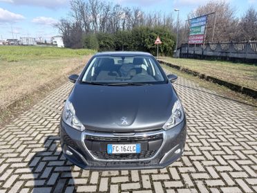 Peugeot 208 PureTech 82 5p. GPL Allure