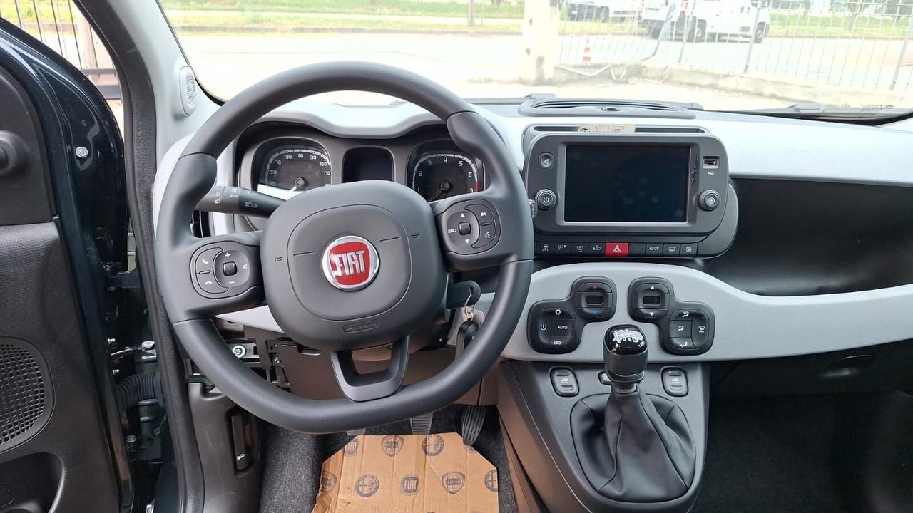 Fiat Panda 1.0 FireFly S&S Hybrid Garmin 5 posti PRONTA CONSEGNA!!!