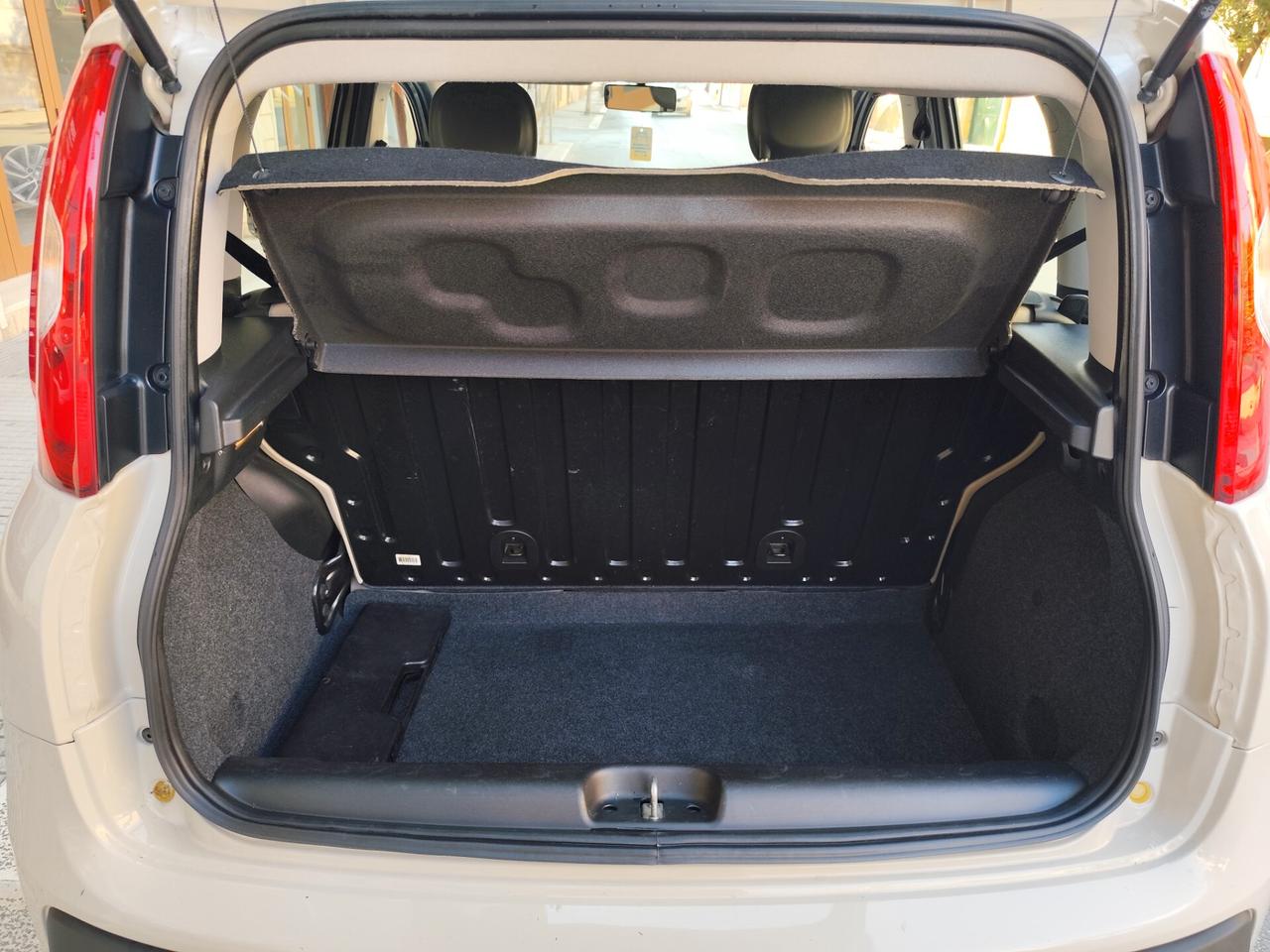 Fiat Panda 1.2 BENZINA 69CV 5 POSTI