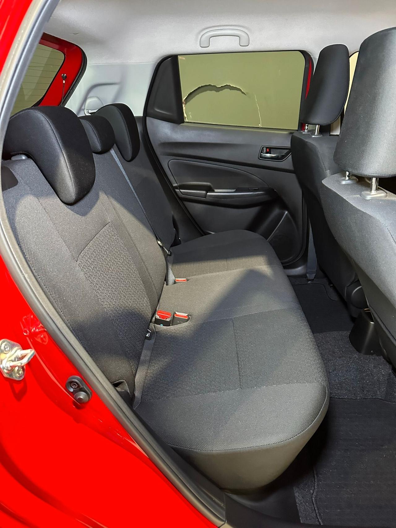 Suzuki Swift 1.2 Hybrid Top