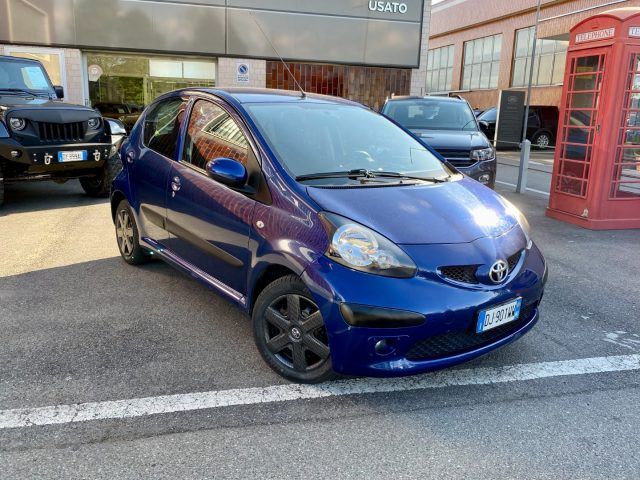 TOYOTA Aygo 1.0 12V VVT-i 5 porte Blue NEOPATENTATI OK