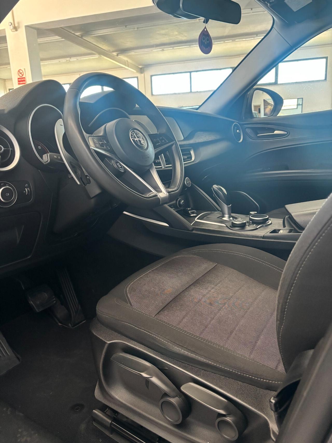 Alfa Romeo Stelvio 2.2 Turbodiesel 190 CV AT8 RWD Business