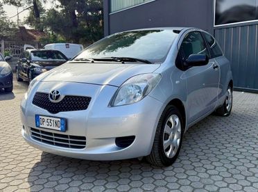 Toyota Yaris 1.0 Benzina NEOPATENTATI