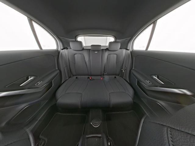 MERCEDES-BENZ A 180 Automatic Progressive Advanced
