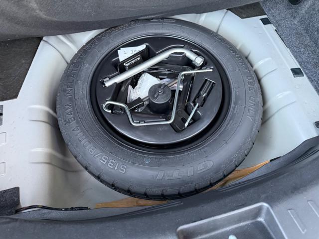 LANCIA Ypsilon HYBRID GOLD+NAVI+SENSORI PARK+5 POSTI