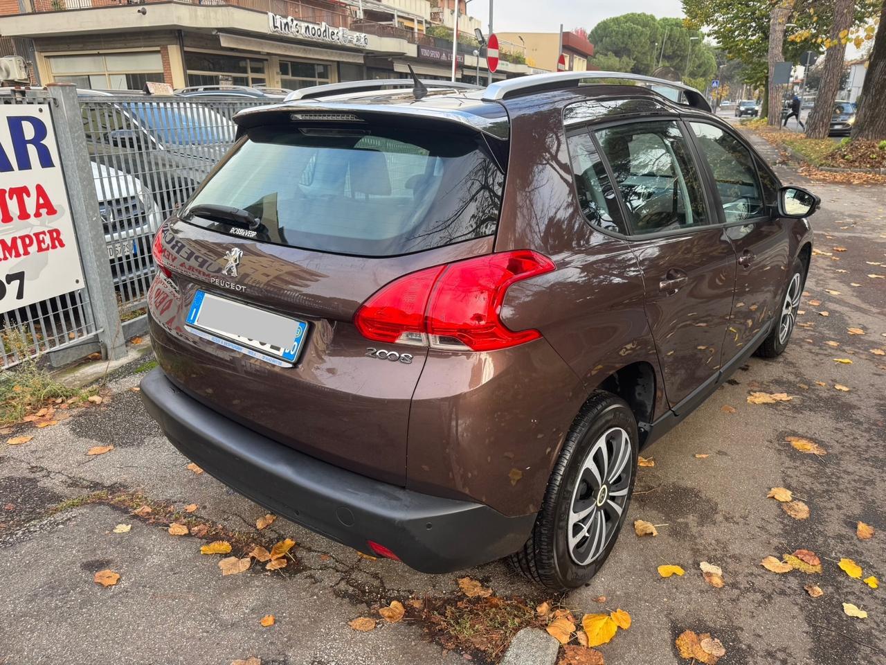Peugeot 2008 1.4 HDi 68CV neopaten garanzia 12 mesi