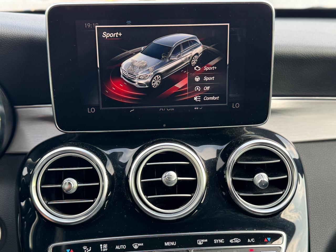 Mercedes-benz C 220 Premium AMG LINE !