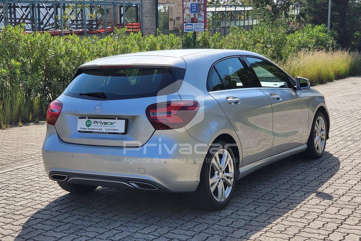 MERCEDES A 200 d Automatic Premium