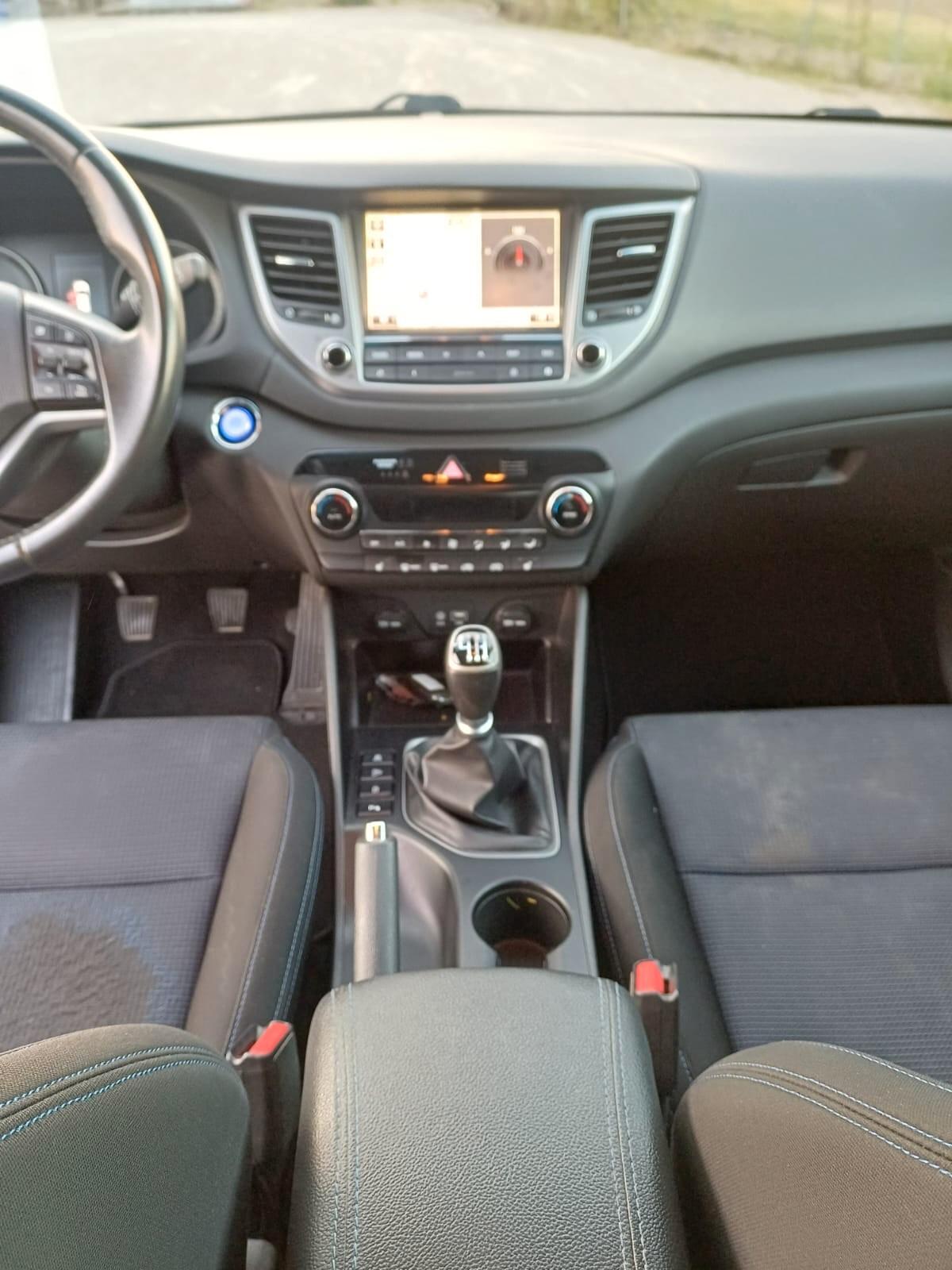Hyundai Tucson 1.7 CRDi Sound Edition