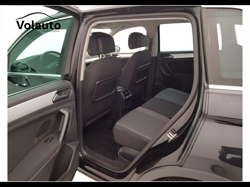 VOLKSWAGEN Tiguan II 2016 - Tiguan 2.0 tdi Business 150cv dsg