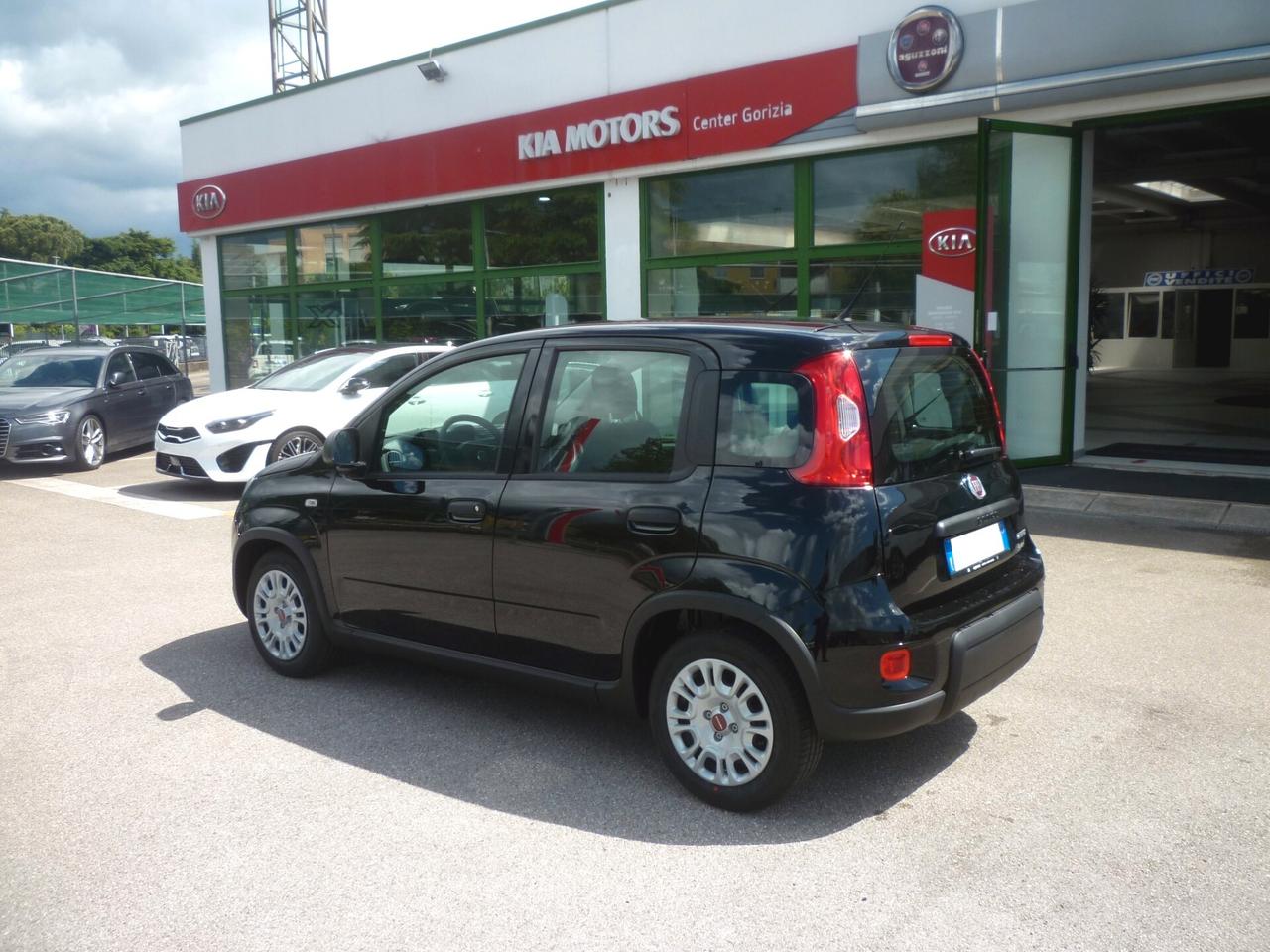 FIAT Panda 1.0 Hybrid 70 CV KM0 NERO 2024