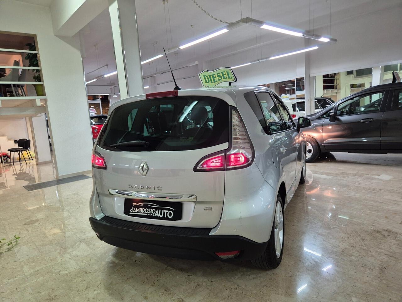 Renault Scenic X-Mode 1.5 dCi 110 CV Luxe-Privilege