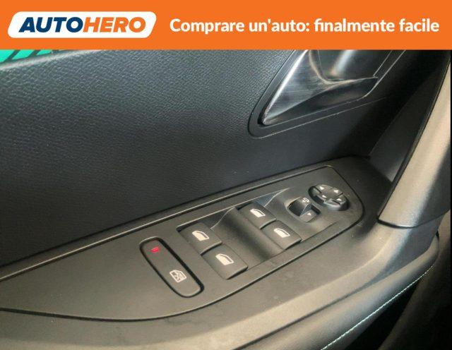PEUGEOT 2008 PureTech 100 Allure Pack
