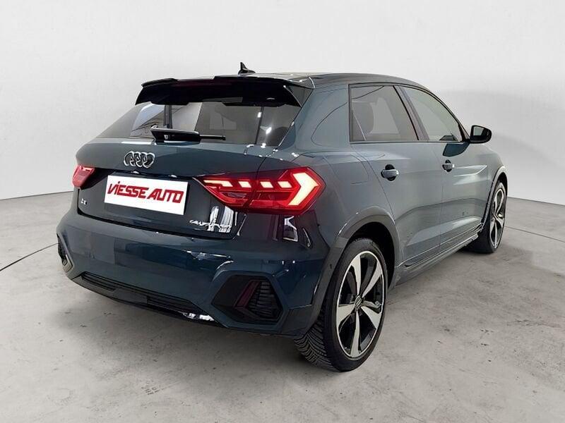 Audi A1 A1 citycarver 30 TFSI S tronic