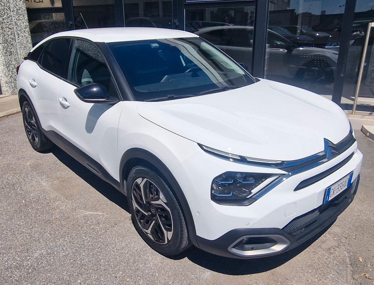 Citroen C4 PureTech 130 S&S EAT8 Shine