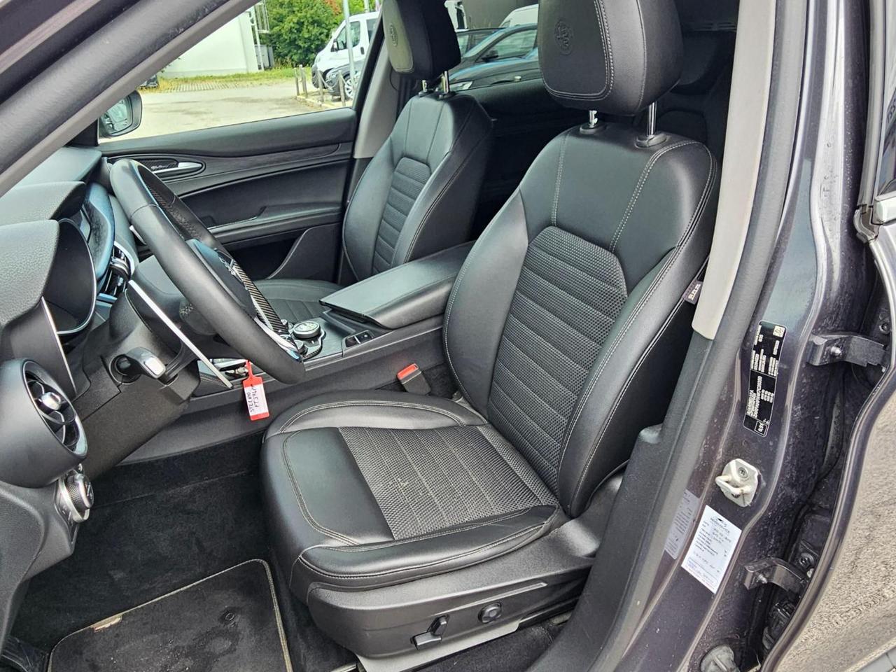 Alfa Romeo Stelvio 2.2 Turbodiesel 210 CV AT8 Q4 Super/Motore nuovo