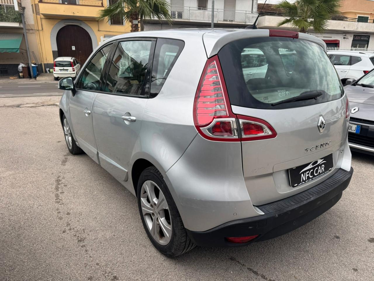 Renault Scenic Scénic X-Mod 1.6 dCi 130CV Luxe