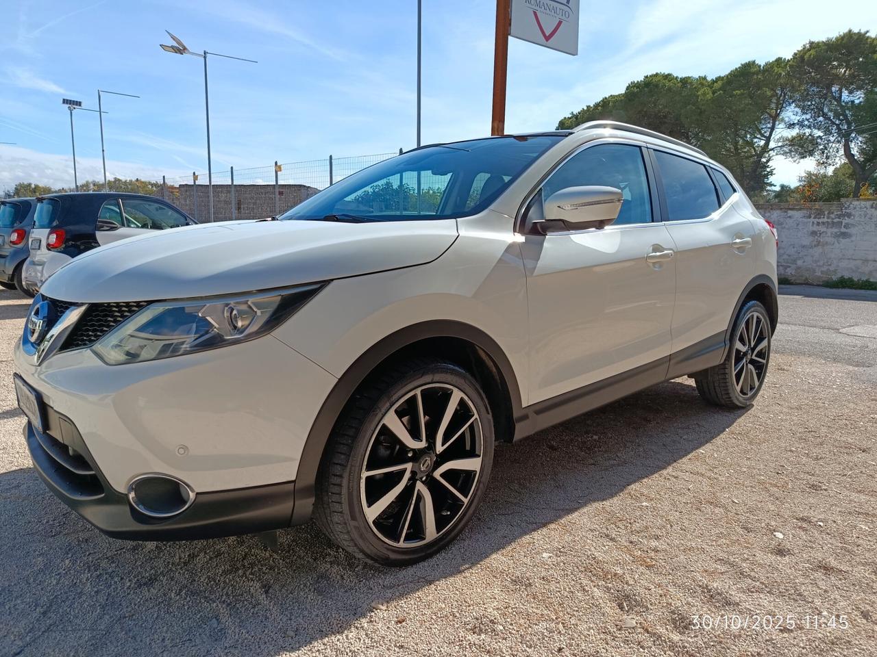 Nissan Qashqai 1.5 dCi Tekna 360