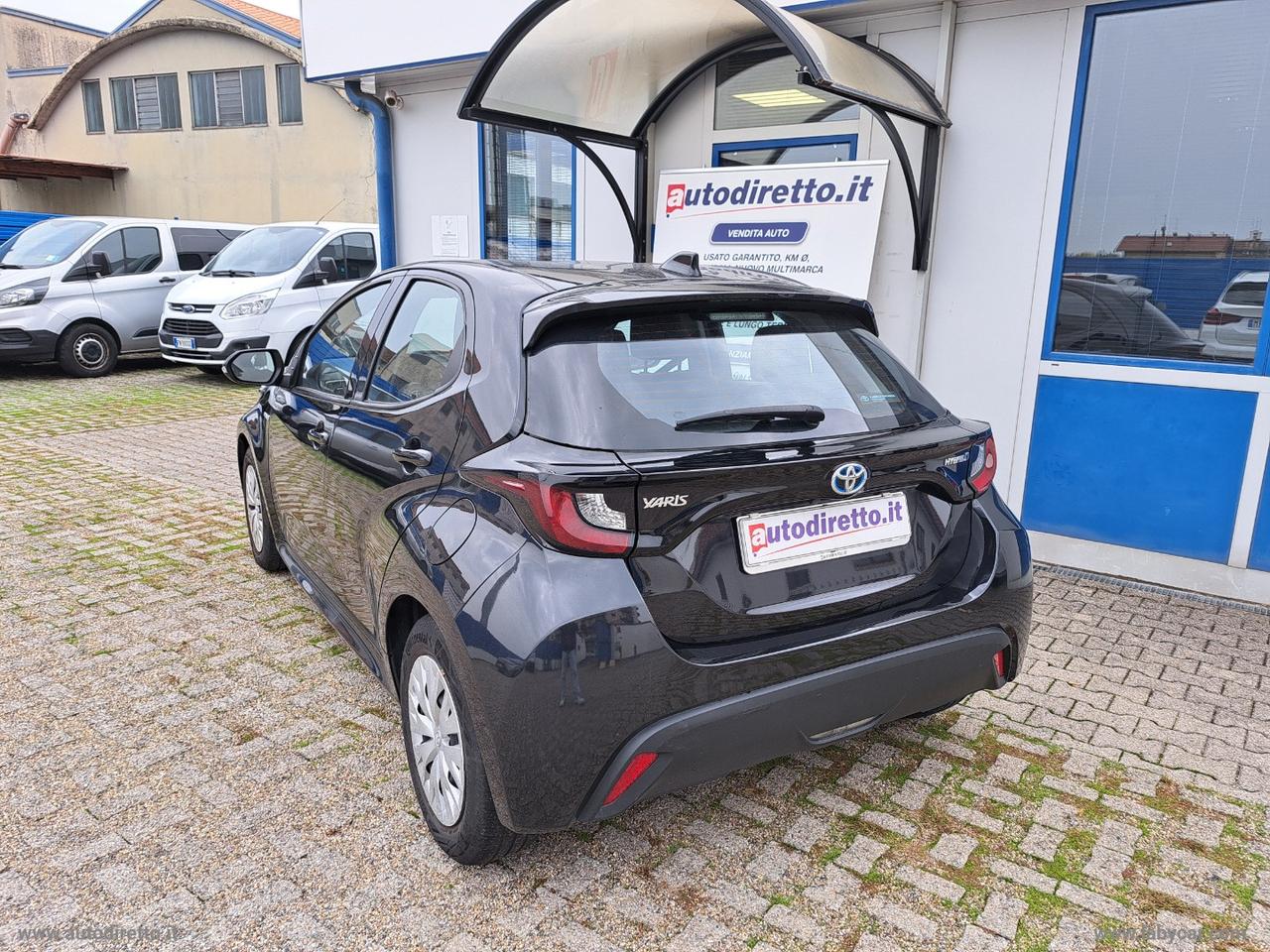 TOYOTA Yaris 1.5 Hybrid 5p. Business