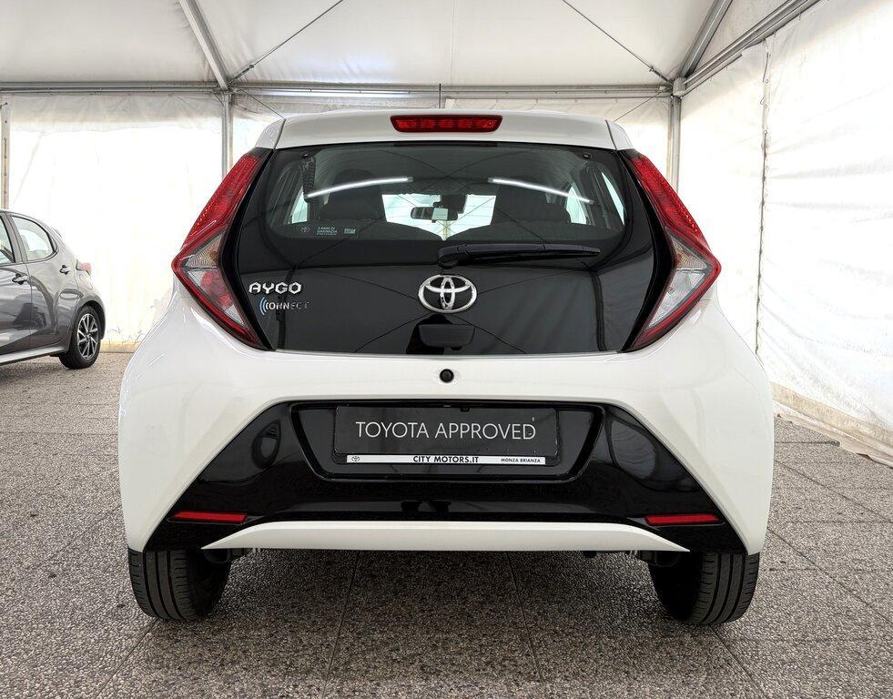 Toyota Aygo 5 Porte 1.0 VVT-i x-play