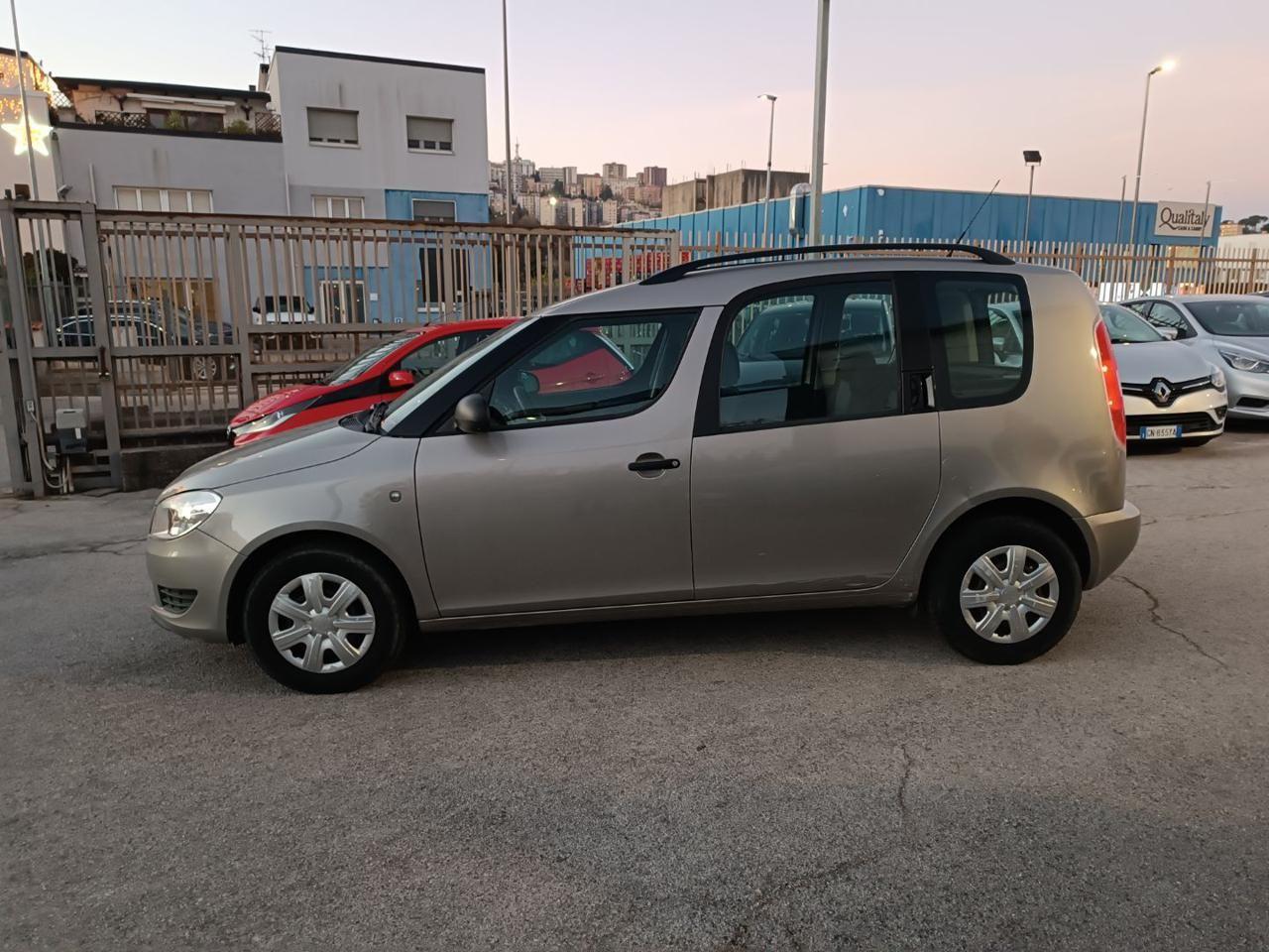 SKODA Roomster 1.2 12V 70CV Roomster