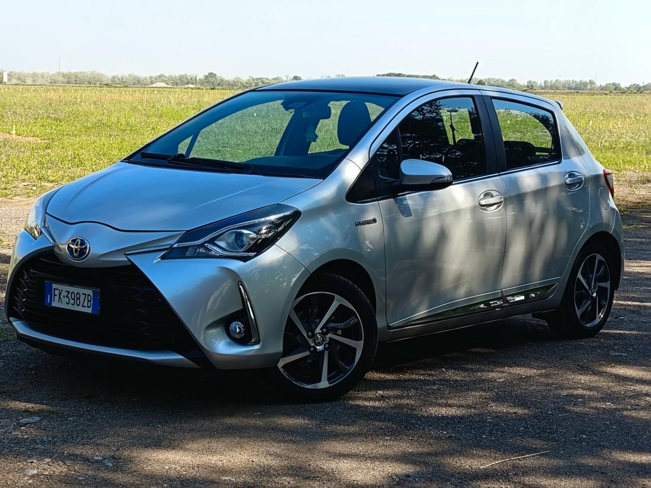 Toyota Yaris hybrid