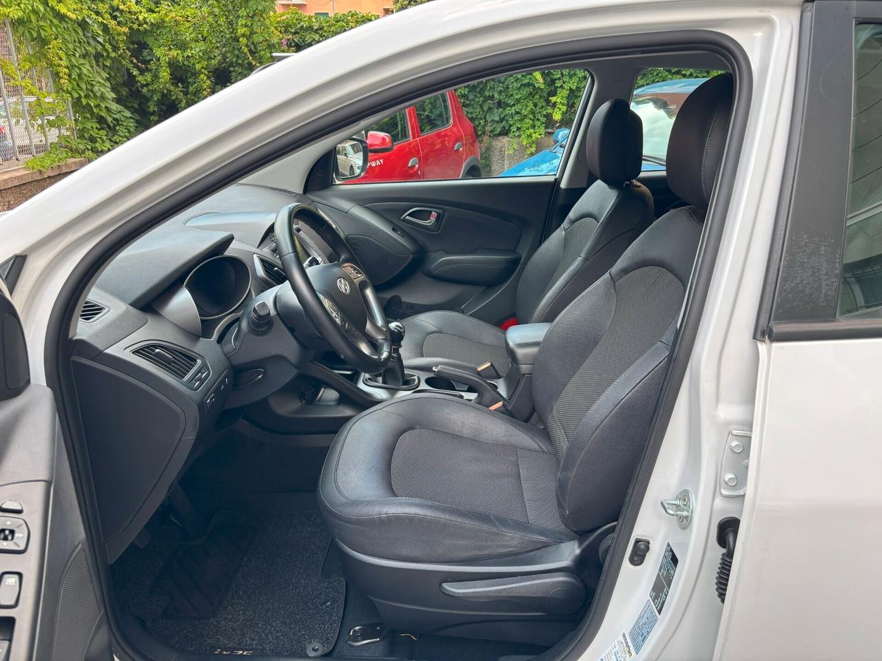 Hyundai iX35 1.7 CRDi 2WD Xpossible