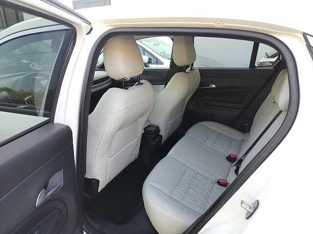 Fiat 600 Hybrid Hybrid 110 CV DCT MHEV La Prima