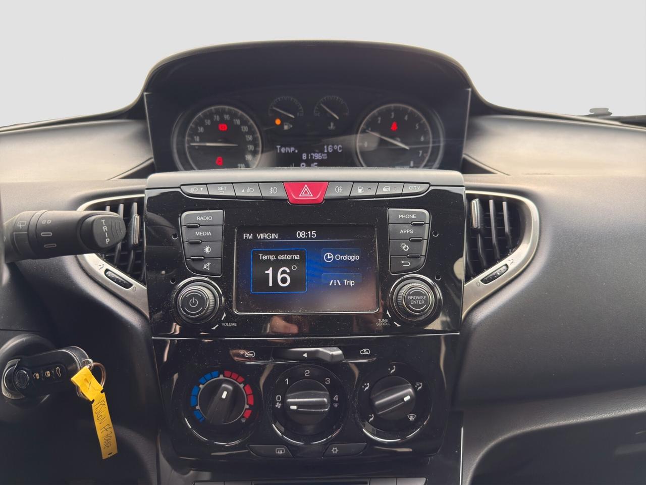 Lancia Ypsilon 1.2 69 CV 5 porte GPL Ecochic Gold