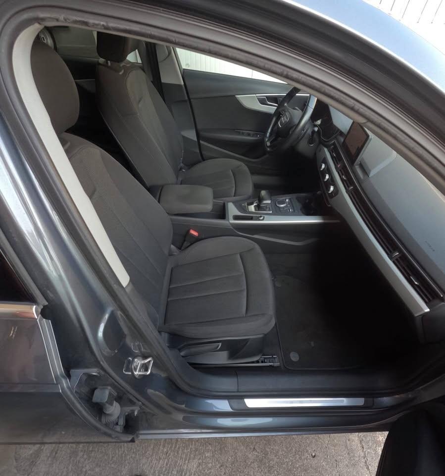 Audi A4 Avant 2.0 TDI 122 CV S tronic Business Sport