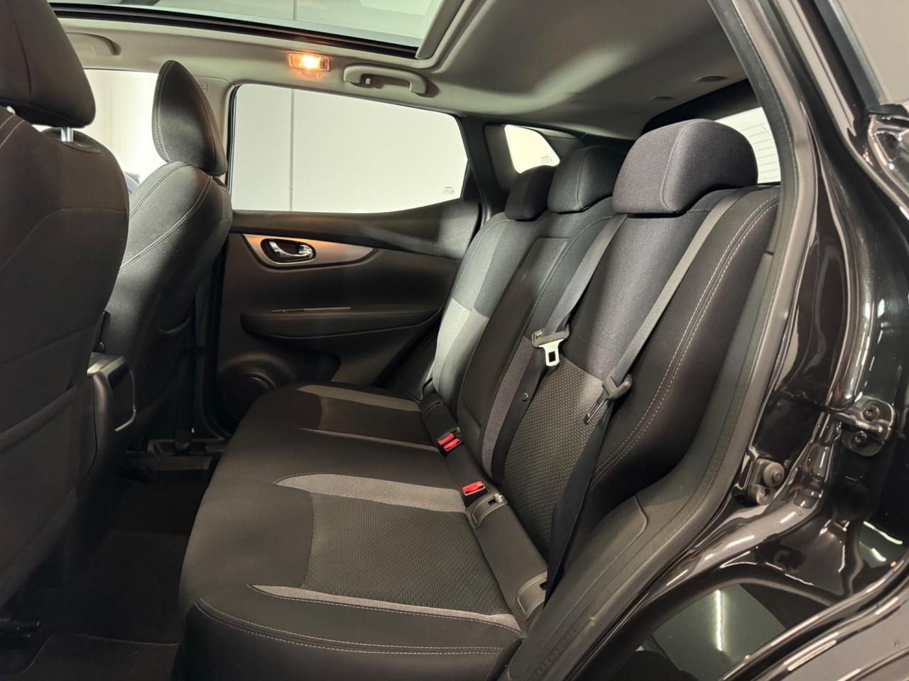 Nissan Qashqai 1.5 dCi N-Connecta PROMO!