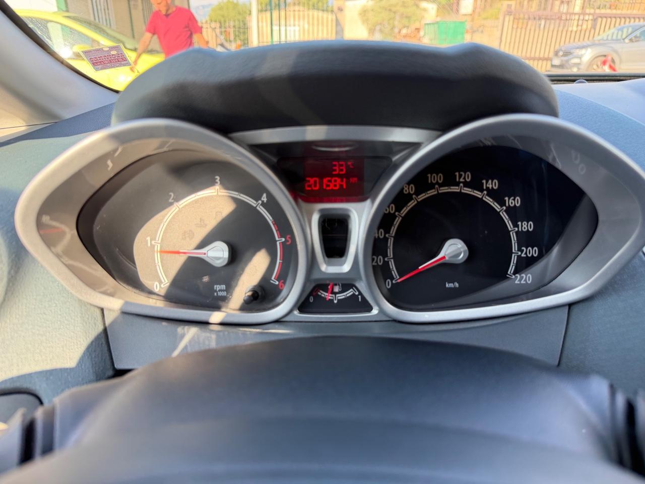 Ford Fiesta 1.4 TDCi 70CV Titanium