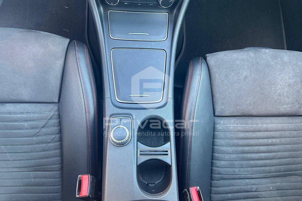 MERCEDES A 180 d Automatic Premium