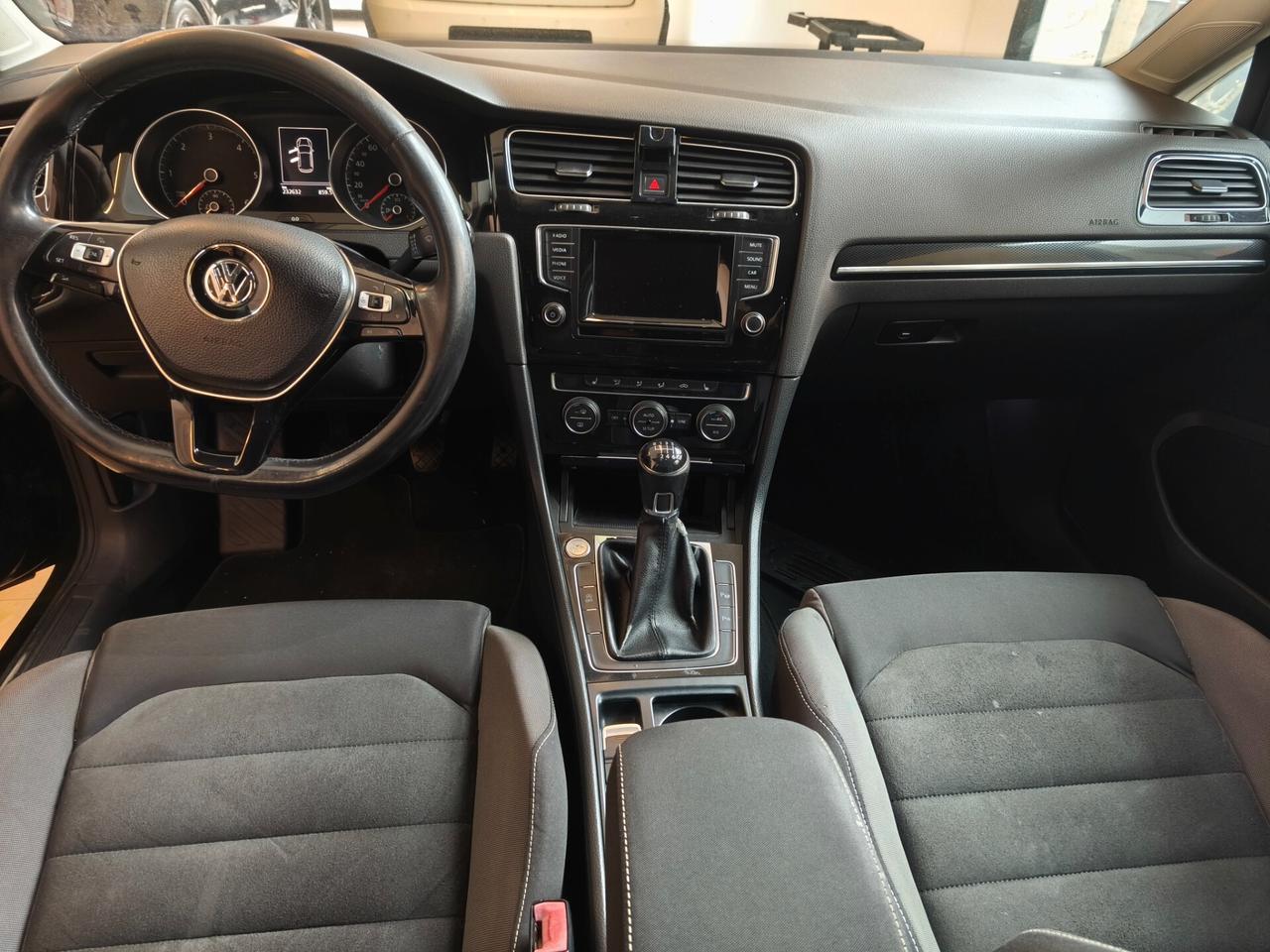 Volkswagen Golf 2.0 TDI 5p. Highline