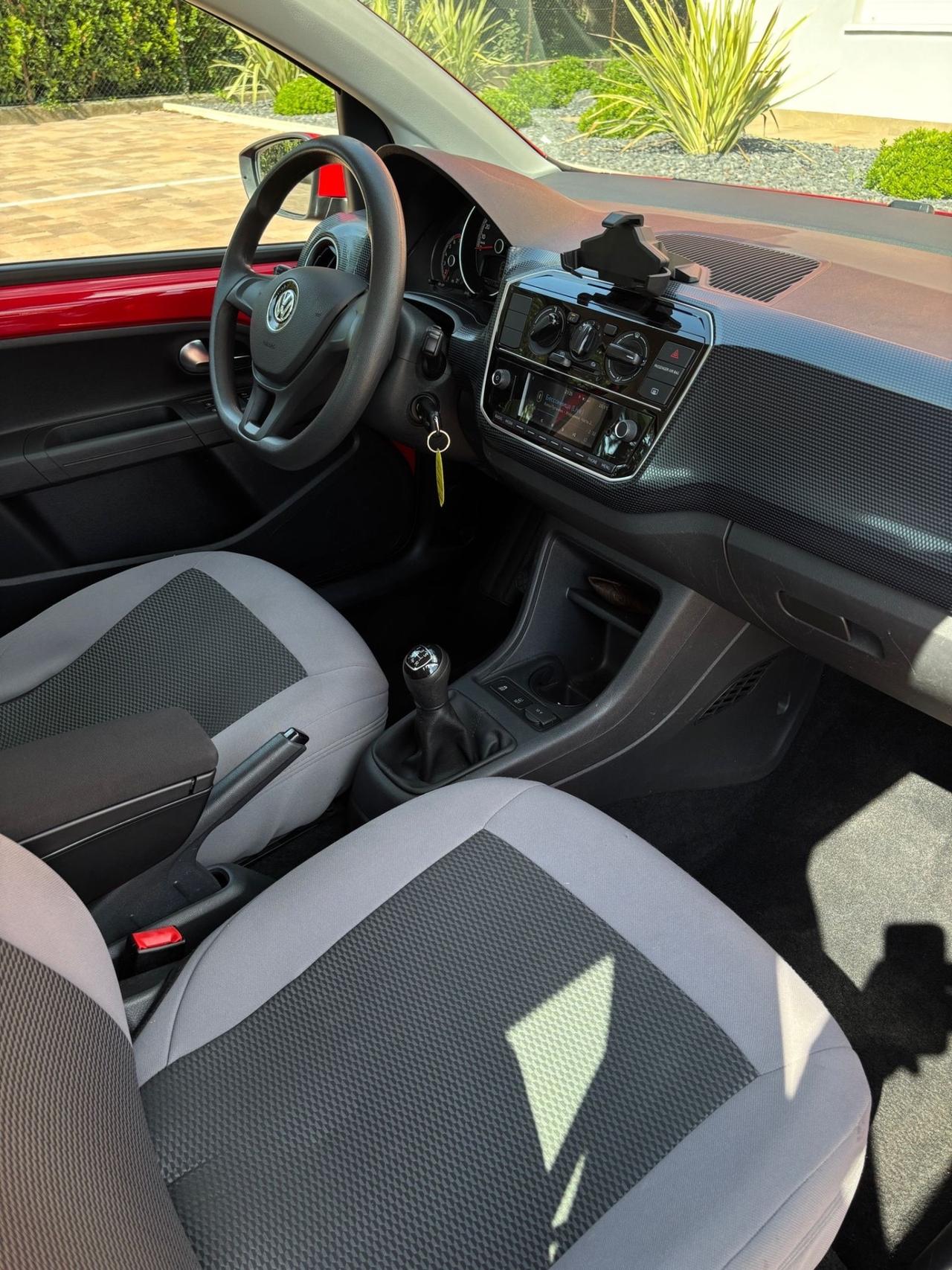 Volkswagen up! 1.0 75 CV 5p. move