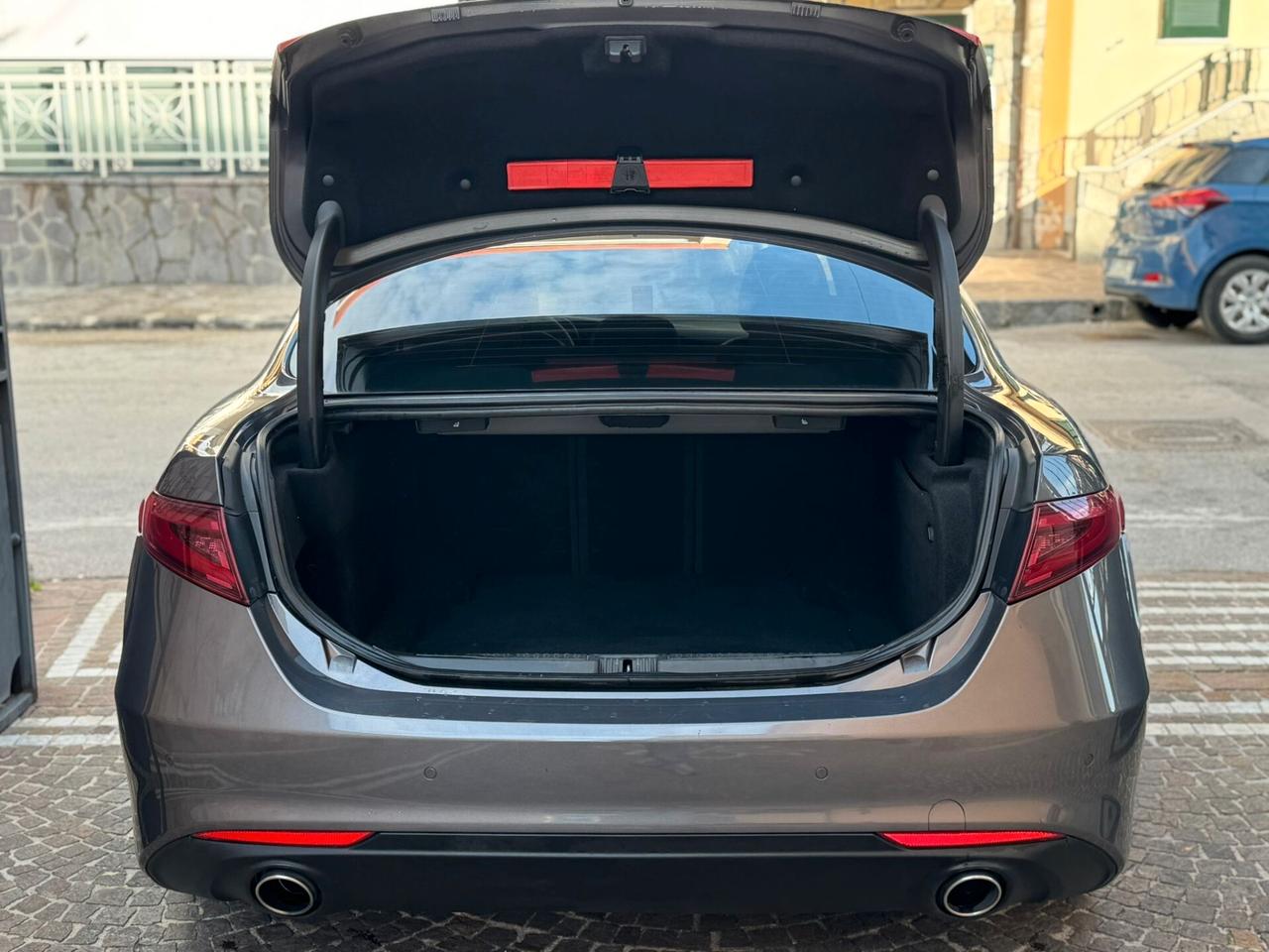 Alfa Romeo Giulia 2.2 Turbodiesel 160 CV AT8 Super