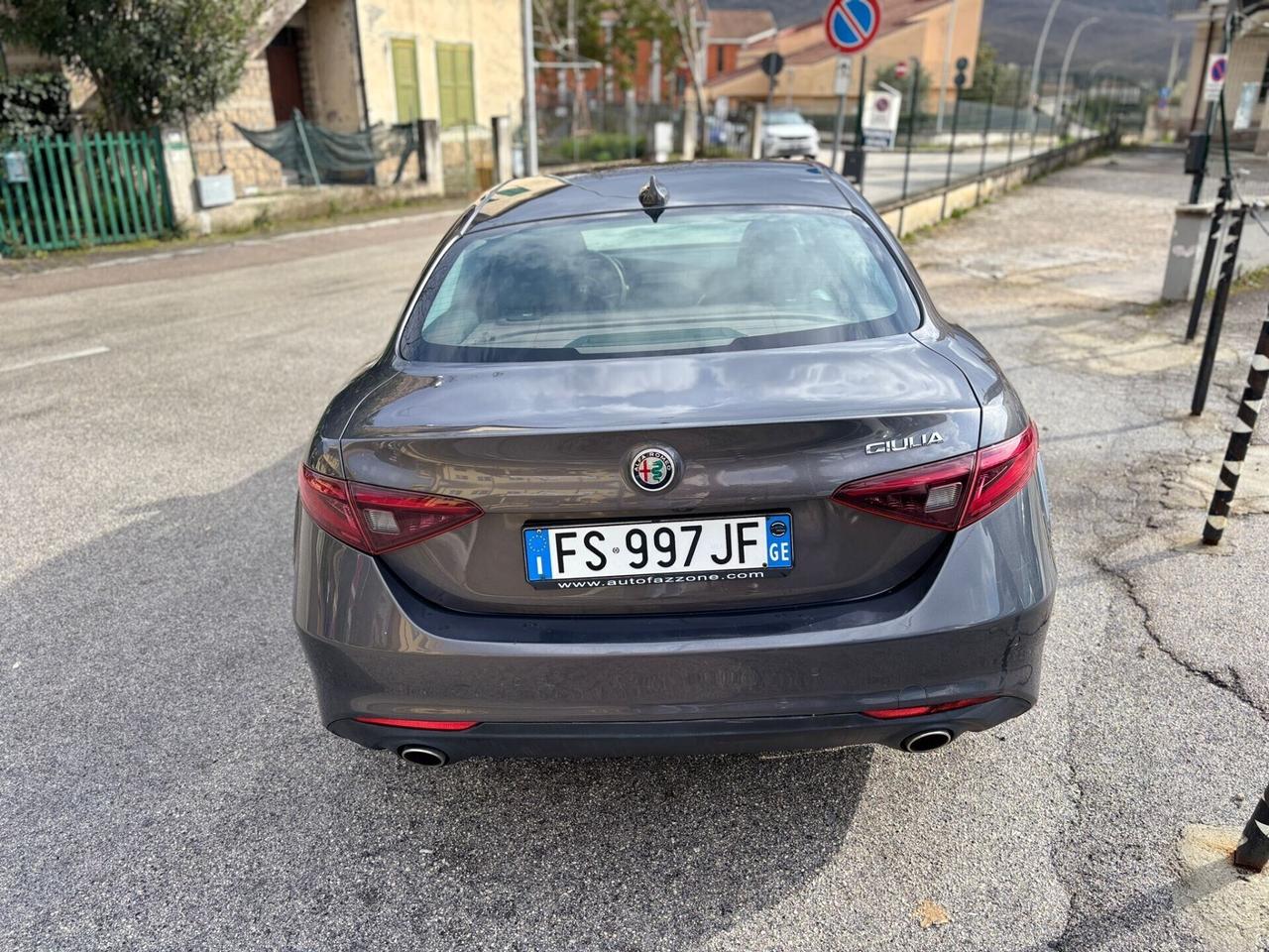Alfa Romeo Giulia 2.2JTDM 180CV Executiv AUTOM NAV