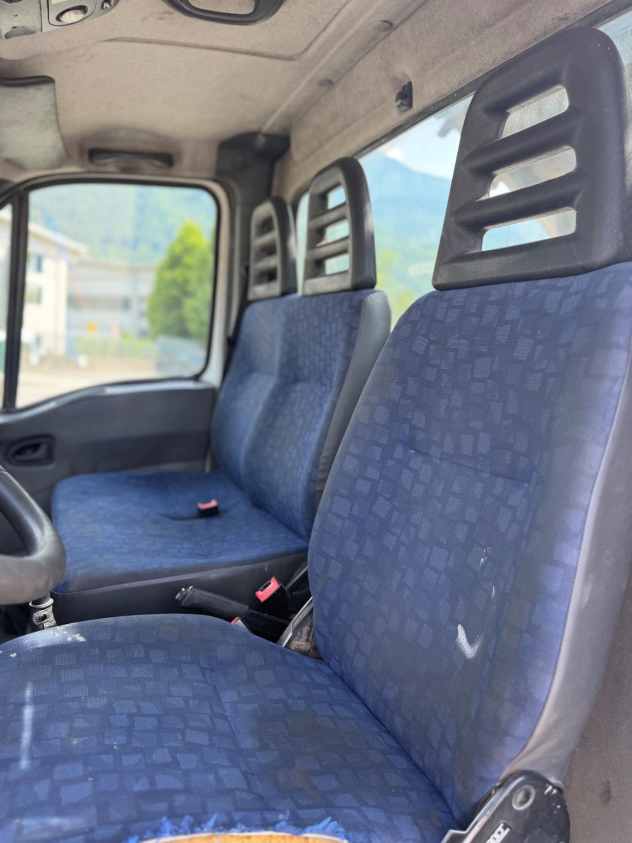 Iveco Daily ribaltabile 3 lati 3.0 cambio 6 marce
