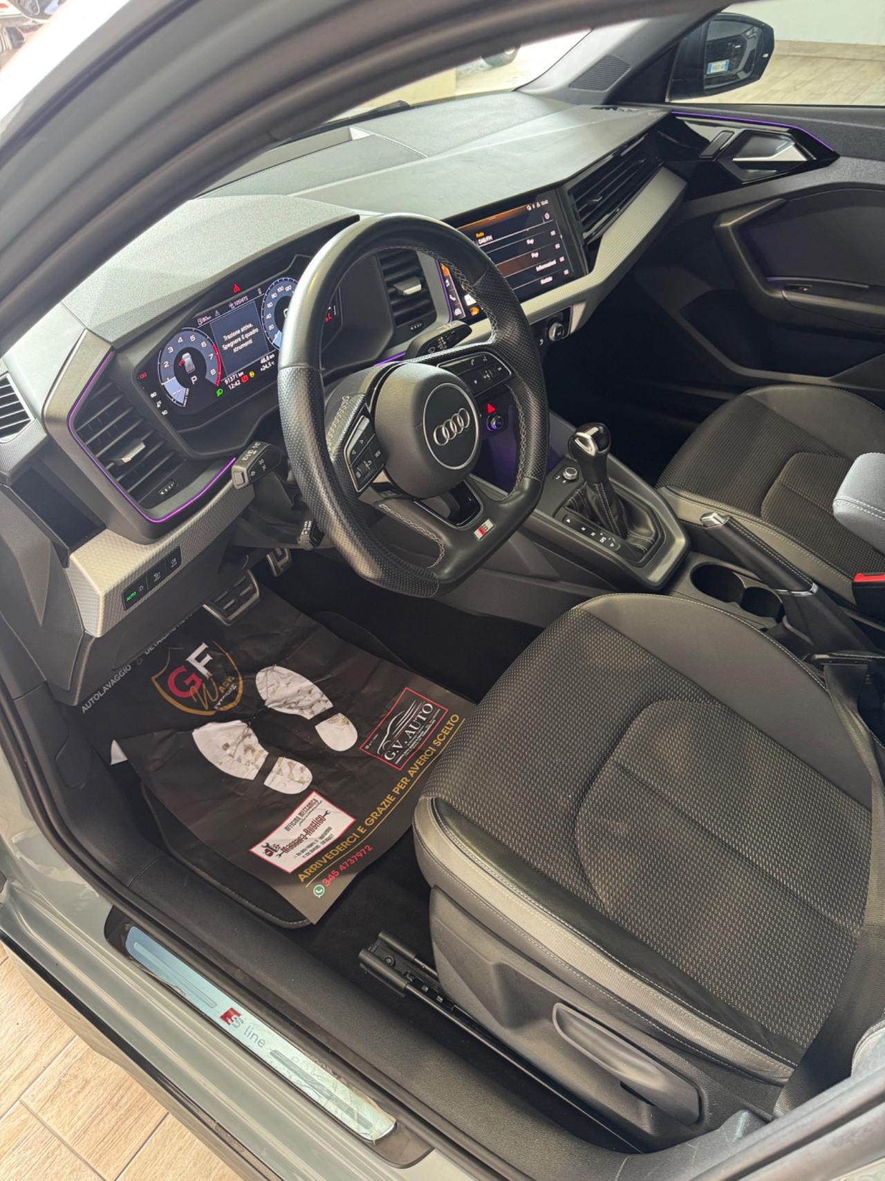 Audi A1 SPB 30 TFSI S tronic Identity Black