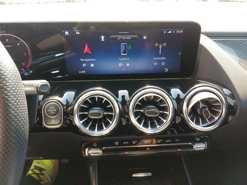 Mercedes-Benz GLA GLA 180 d AMG Line Advanced Plus