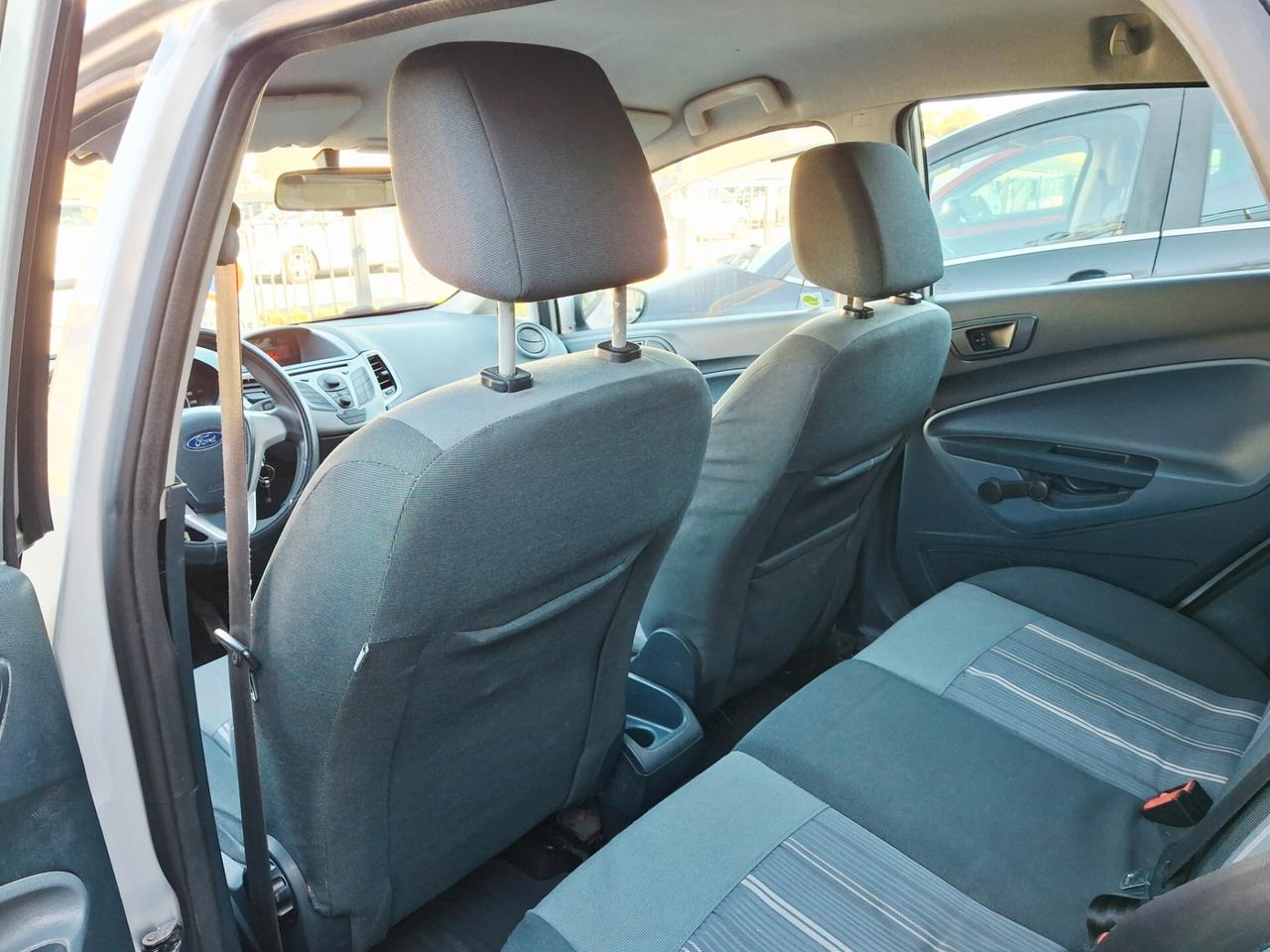 Ford Fiesta Fiesta+ 1.4 TDCi 68CV 5 porte